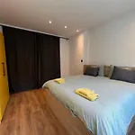Home 12